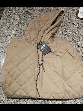 MR Quilted Hooded Bomber Jacket in Tan